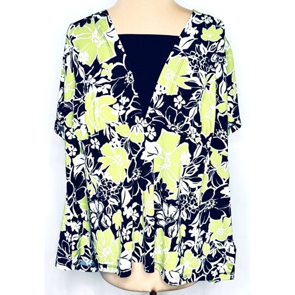 Susan Graver 3X Floral Knit Short-Sleeve Top Navy Green White Floral - Picture 7 of 9